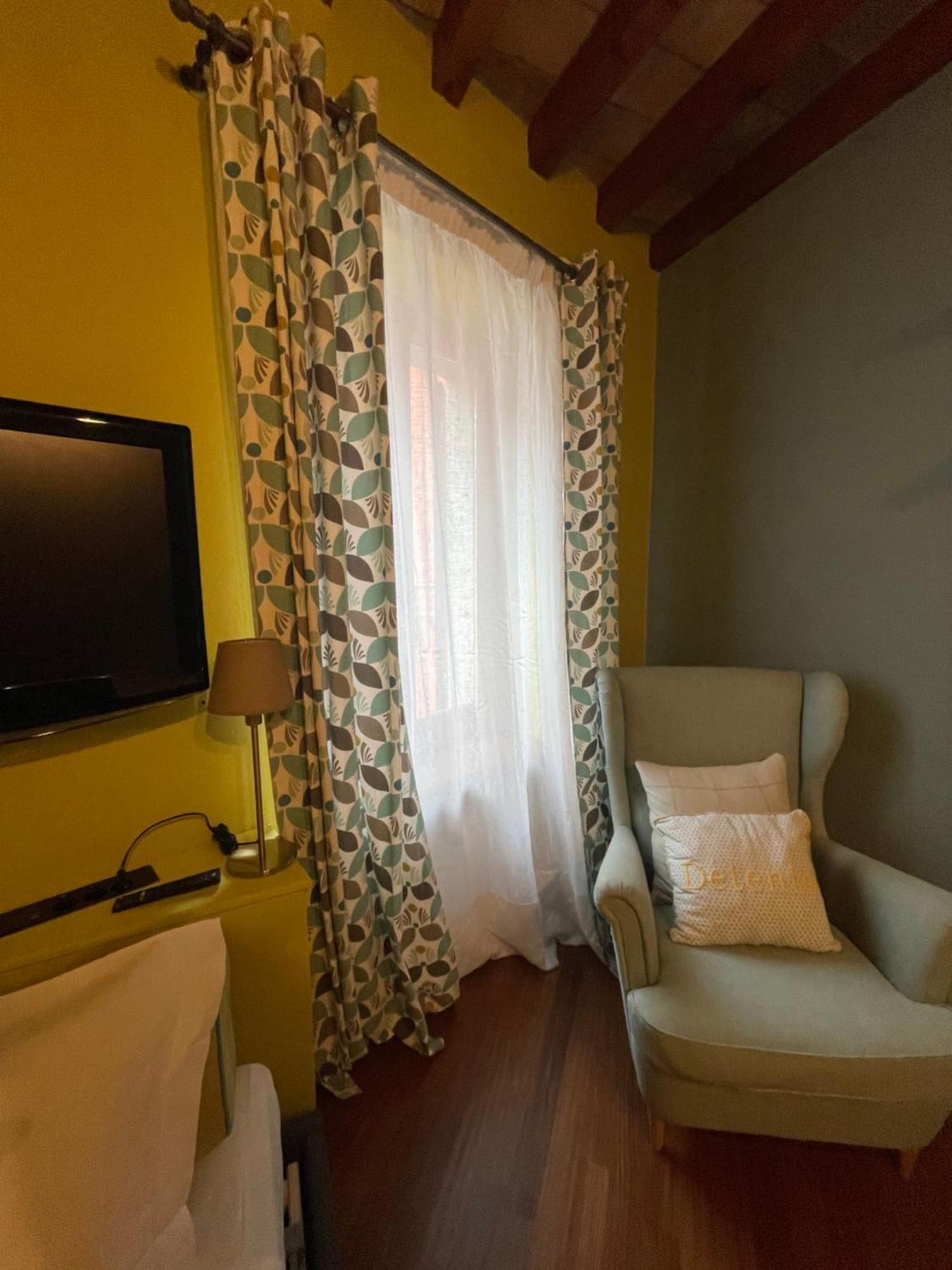 Le Camere Di Bsuites Affittacamere Parma Eksteriør billede